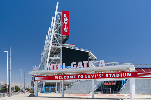Levi’s Stadium Gate A entrance on a clear day with “Welcome to Levi’s Stadium” sign.